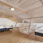 Holiday home Rea - 5km From The Sea By Interhome *