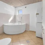 Holiday home Rea - 5km From The Sea By Interhome Tagholm