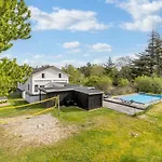 Rea - 5km From The Sea By Interhome بيت للعطل *