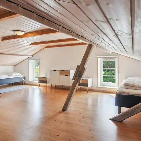 Rea - 5km From The Sea By Interhome *