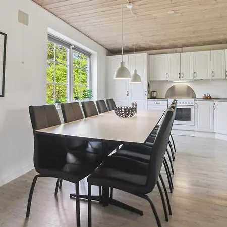 Rea - 5km From The Sea By Interhome