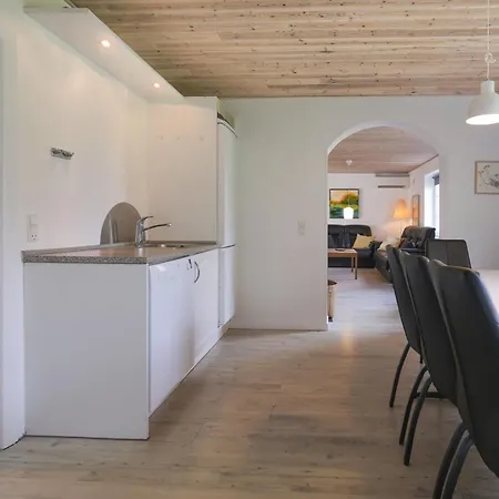 Holiday home Rea - 5km From The Sea By Interhome Tagholm