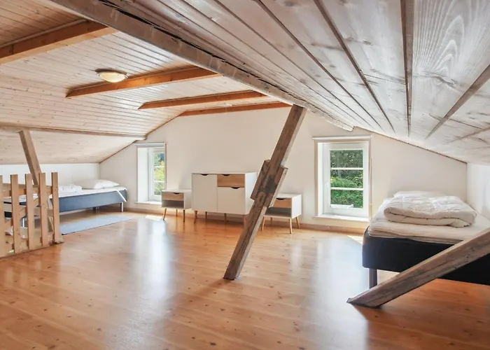 Rea - 5km From The Sea By Interhome *