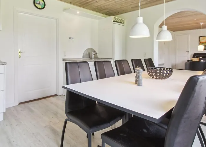 Rea - 5km From The Sea By Interhome *